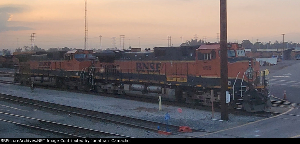 BNSF H1 power